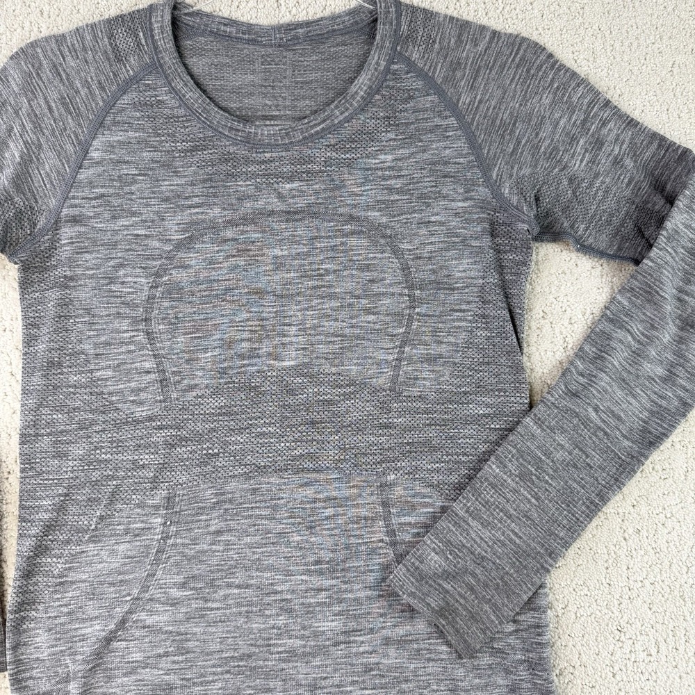 Lululemon Run Swiftly Tech Long Sleeve 6 Heathered Grey Thumbholes $78